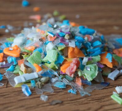 Le microplastiche sono state trovate nello sperma umano e possono danneggiare la fertilità maschile aumentando lo stress ossidativo / Mikroplastik taucht im männlichen Sperma auf und scheint die Fruchtbarkeit durch erhöhten oxidativen Stress zu schädigen